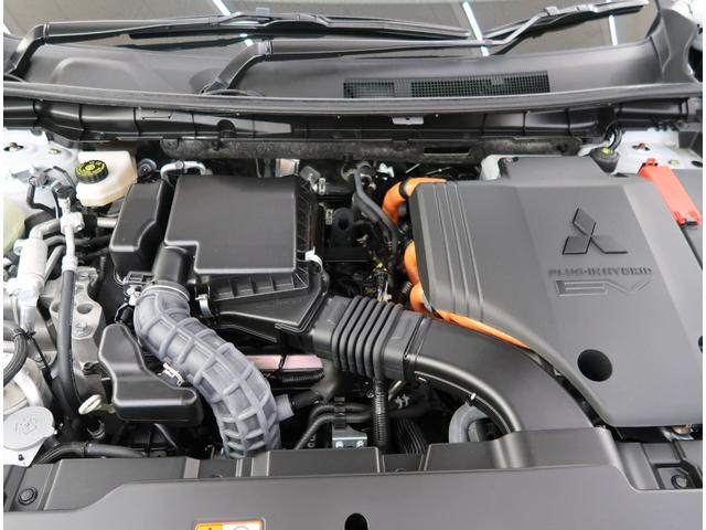 エンジンルームもきれいな状態です。