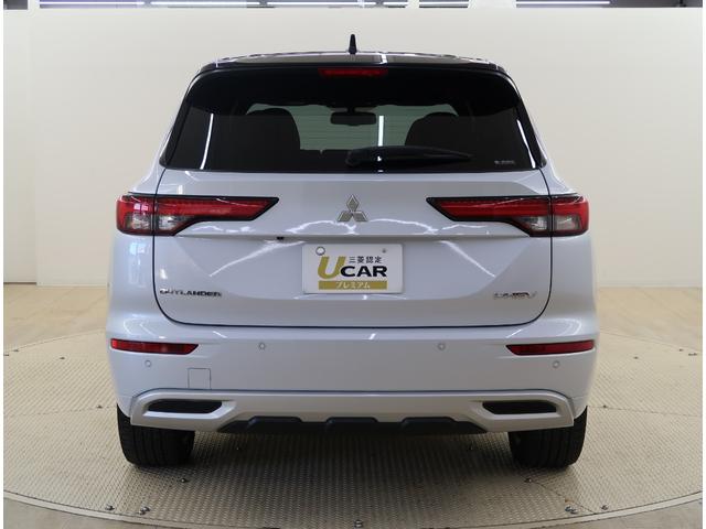 アウトランダーＰＨＥＶ Ｐ　禁煙車　電動サンルーフ　スマホ連携ナビ　ＨＤＭＩ　全方位カメラ　マイパイロット　電動リヤゲート　ワイヤレススマホ充電　ＡＣ１５００Ｗ電源　シートメモリー　シートヒーター　ステアリングヒーター（66枚目）