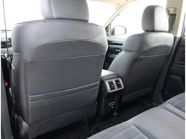 アウトランダーPHEV Gリミテッドエディション 禁煙車 ワンオーナー 車検整備 クルーズコントロール メモリーナビ バックカメラ ETC2.0 フロントドライブレコーダー ハンドルヒーター シートヒーター 純正アルミホイール 5人乗り(35枚目)