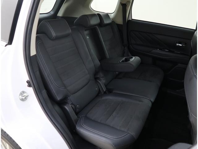 アウトランダーPHEV Gリミテッドエディション 禁煙車 ワンオーナー 車検整備 クルーズコントロール メモリーナビ バックカメラ ETC2.0 フロントドライブレコーダー ハンドルヒーター シートヒーター 純正アルミホイール 5人乗り(44枚目)