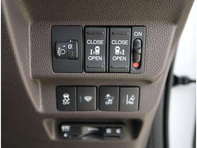 フリード G・ホンダセンシング 禁煙車 7人乗り 法定整備付き USB アダプティブクルーズコントロール 両側電動スライドドア アイドリングストップ ETC シートヒーター リヤ障害物センサー ハロゲンヘッドライト(8枚目)