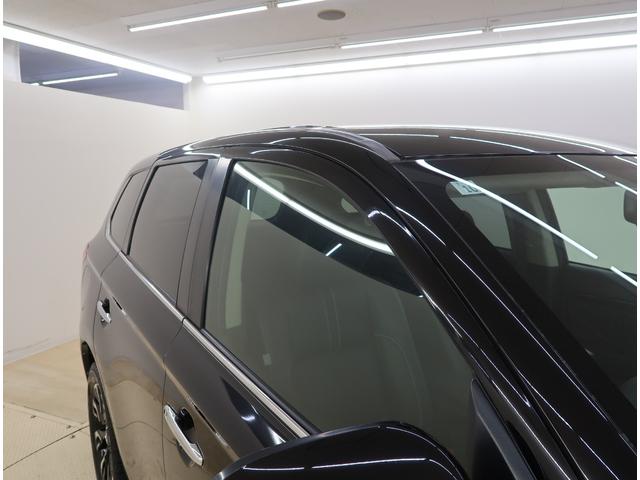 アウトランダーPHEV Gプレミアムパッケージ 禁煙車 ワンオーナー 電気温水式ヒーター メモリーナビ 電動リヤゲート クルーズコントロール 全方位カメラ ロックフォードスピーカー フロントドライブレコーダー ハンドルヒーター ETC USB(54枚目)