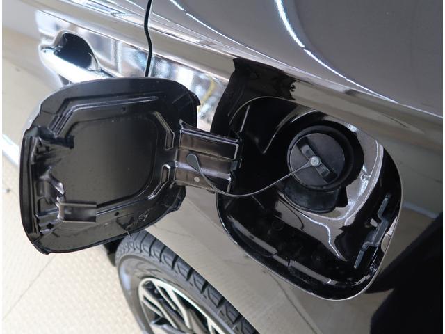 アウトランダーPHEV Gプレミアムパッケージ 禁煙車 ワンオーナー 電気温水式ヒーター メモリーナビ 電動リヤゲート クルーズコントロール 全方位カメラ ロックフォードスピーカー フロントドライブレコーダー ハンドルヒーター ETC USB(55枚目)