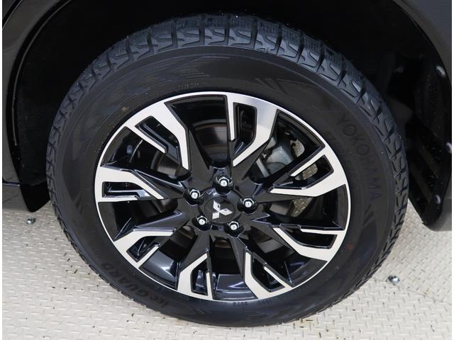 アウトランダーPHEV Gプレミアムパッケージ 禁煙車 ワンオーナー 電気温水式ヒーター メモリーナビ 電動リヤゲート クルーズコントロール 全方位カメラ ロックフォードスピーカー フロントドライブレコーダー ハンドルヒーター ETC USB(63枚目)