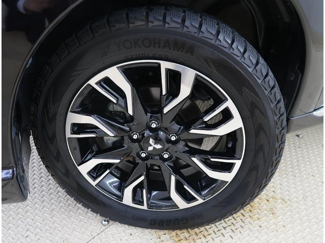 アウトランダーPHEV Gプレミアムパッケージ 禁煙車 ワンオーナー 電気温水式ヒーター メモリーナビ 電動リヤゲート クルーズコントロール 全方位カメラ ロックフォードスピーカー フロントドライブレコーダー ハンドルヒーター ETC USB(64枚目)