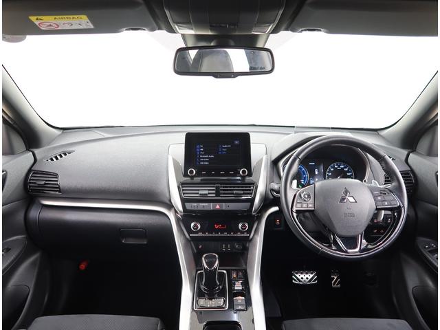 エクリプスクロスＰＨＥＶ Ｐ　禁煙車　ワンオーナー　純正スマホ連携ナビ（4枚目）