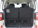 サードシート使用時の荷室の広さです