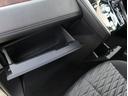 助手席周りは収納スペースが充実しております