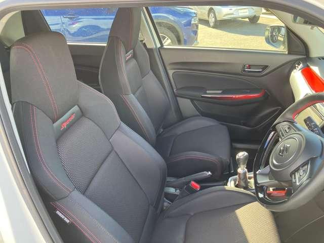 スイフトスポーツ ベースグレード スポーツ 1.4 スズキセーフティサポート非装着車 ナビ/ETC/シートヒーター/横滑り防止装置/(13枚目)