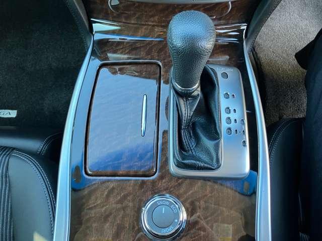 フーガ 3.7 370GT ナビ/クルーズコントロール/バックモニター(17枚目)