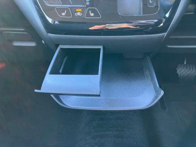 デイズ ６６０　ハイウェイスターＧターボ　４ＷＤ　ナビ／ＥＴＣ／全周囲カメラ／衝突軽減ブレーキ／（15枚目）