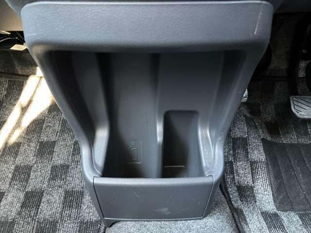 ワゴンR 660 FX ナビ/リモコンキー/アイドリングストップ/(8枚目)