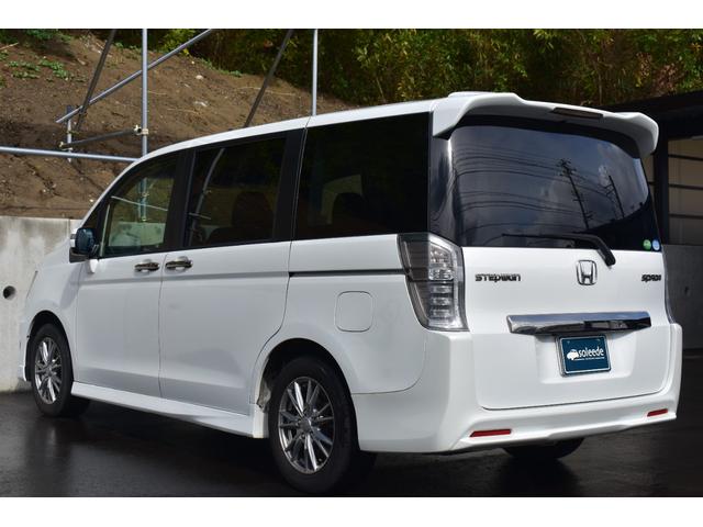 ステップワゴンスパーダ Z クールスピリット 両側パワスラ/MOP7人乗り/ドラレコ/コンフォートビューpkg/ダーククロームグリル/クリアテール/専用ハーフレザーシート/アクティブコーナリングライト/ETC/外部入力/スペアキー(12枚目)