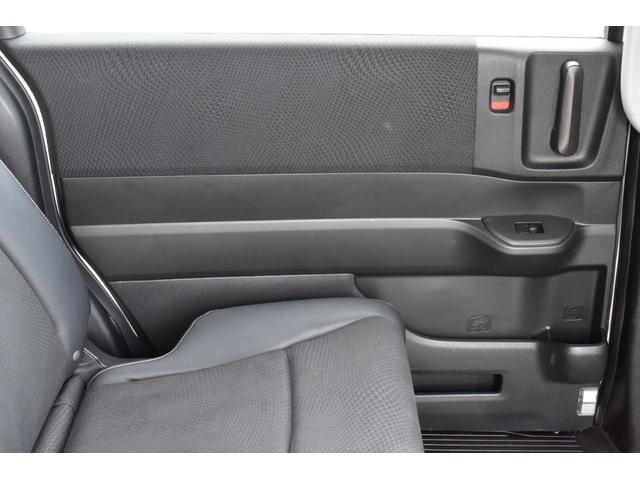 ステップワゴンスパーダ Z クールスピリット 両側パワスラ/MOP7人乗り/ドラレコ/コンフォートビューpkg/ダーククロームグリル/クリアテール/専用ハーフレザーシート/アクティブコーナリングライト/ETC/外部入力/スペアキー(57枚目)