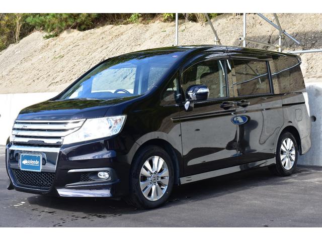 ステップワゴンスパーダ Ｚ　両側パワスラ／１０．２型リアモニター／コンフォートビューｐｋｇ／コーナリングライト／クリアテール／パドルシフト／フロントフォグ／ハーフシェイドフロントガラス／ＥＴＣ／バックカメラ／ＬＥＤルーム灯／禁煙（9枚目）