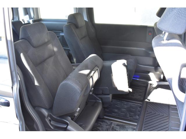 ステップワゴンスパーダ Ｚ　両側パワスラ／１０．２型リアモニター／コンフォートビューｐｋｇ／コーナリングライト／クリアテール／パドルシフト／フロントフォグ／ハーフシェイドフロントガラス／ＥＴＣ／バックカメラ／ＬＥＤルーム灯／禁煙（51枚目）