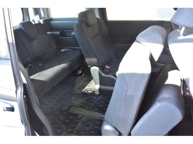 ステップワゴンスパーダ Ｚ　両側パワスラ／１０．２型リアモニター／コンフォートビューｐｋｇ／コーナリングライト／クリアテール／パドルシフト／フロントフォグ／ハーフシェイドフロントガラス／ＥＴＣ／バックカメラ／ＬＥＤルーム灯／禁煙（52枚目）