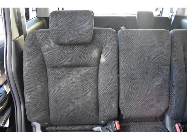 ステップワゴンスパーダ Ｚ　両側パワスラ／１０．２型リアモニター／コンフォートビューｐｋｇ／コーナリングライト／クリアテール／パドルシフト／フロントフォグ／ハーフシェイドフロントガラス／ＥＴＣ／バックカメラ／ＬＥＤルーム灯／禁煙（53枚目）