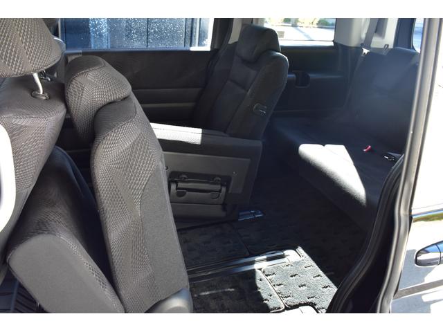 ステップワゴンスパーダ Ｚ　両側パワスラ／１０．２型リアモニター／コンフォートビューｐｋｇ／コーナリングライト／クリアテール／パドルシフト／フロントフォグ／ハーフシェイドフロントガラス／ＥＴＣ／バックカメラ／ＬＥＤルーム灯／禁煙（59枚目）