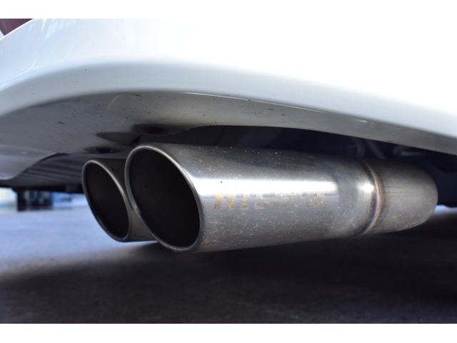 ＮＩＳＭＯスポーツマフラーにＨＫＳ車高調（ハイパーマックスＳ−ｓｔｙｌｅＣ）、ＣＵＳＣＯ製ストラットタワーバーも装備されております♪