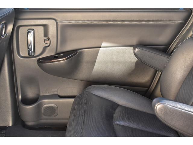 ☆右スライドドア☆　サイドサンシェードも装備されております♪