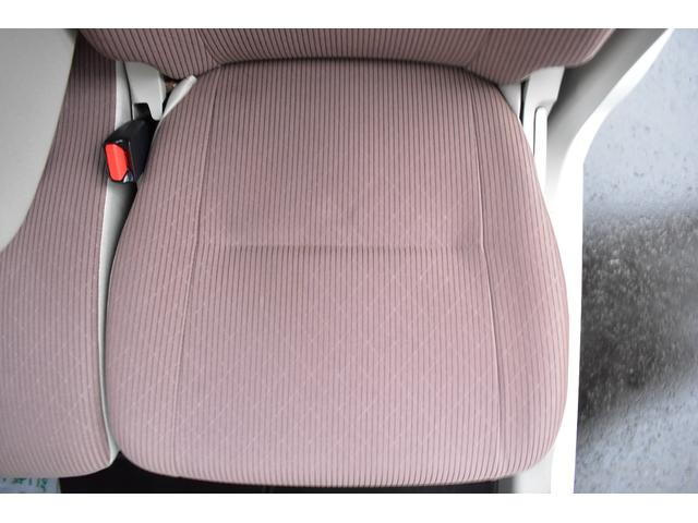 ☆助手席背面☆　使用感少なく状態良好でございます♪