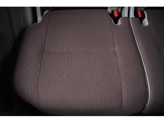 ☆後席右座面☆　使用感少なく状態良好でございます♪