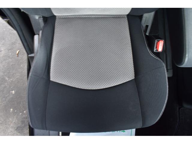 セレナ ライダー　ブラックライン　Ｓ－ハイブリッド　１０．２型フリップダウン／両側ワンタッチパワスラ／ＡＵＴＥＣＨ／ＨＫＳマフラー／Ｒｉｄｅｒエアロ／クルコン／スモークフィルム／サイドシェード／前後独立ＡＡＣ／ＨＩＤ（キセノン）ライト／フロントフォグ（35枚目）