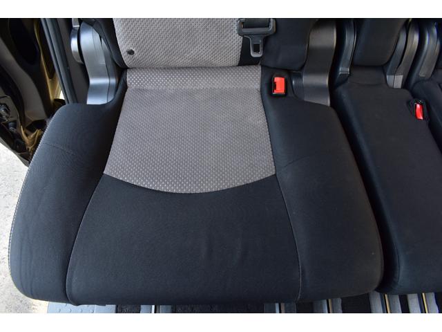 セレナ ライダー　ブラックライン　Ｓ－ハイブリッド　１０．２型フリップダウン／両側ワンタッチパワスラ／ＡＵＴＥＣＨ／ＨＫＳマフラー／Ｒｉｄｅｒエアロ／クルコン／スモークフィルム／サイドシェード／前後独立ＡＡＣ／ＨＩＤ（キセノン）ライト／フロントフォグ（50枚目）