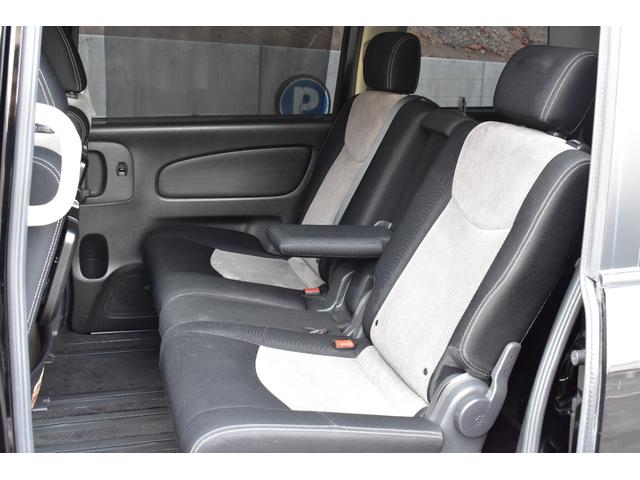 セレナ ライダー　ブラックライン　Ｓ－ハイブリッド　１０．２型フリップダウン／両側ワンタッチパワスラ／ＡＵＴＥＣＨ／ＨＫＳマフラー／Ｒｉｄｅｒエアロ／クルコン／スモークフィルム／サイドシェード／前後独立ＡＡＣ／ＨＩＤ（キセノン）ライト／フロントフォグ（52枚目）