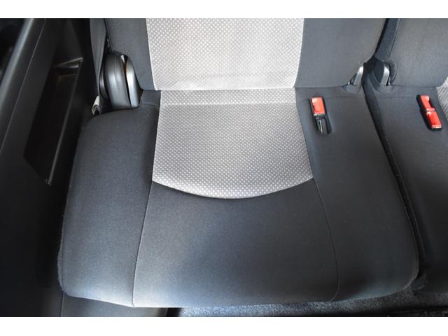 セレナ ライダー　ブラックライン　Ｓ－ハイブリッド　１０．２型フリップダウン／両側ワンタッチパワスラ／ＡＵＴＥＣＨ／ＨＫＳマフラー／Ｒｉｄｅｒエアロ／クルコン／スモークフィルム／サイドシェード／前後独立ＡＡＣ／ＨＩＤ（キセノン）ライト／フロントフォグ（60枚目）