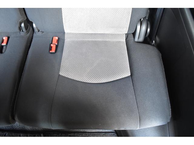 セレナ ライダー　ブラックライン　Ｓ－ハイブリッド　１０．２型フリップダウン／両側ワンタッチパワスラ／ＡＵＴＥＣＨ／ＨＫＳマフラー／Ｒｉｄｅｒエアロ／クルコン／スモークフィルム／サイドシェード／前後独立ＡＡＣ／ＨＩＤ（キセノン）ライト／フロントフォグ（64枚目）