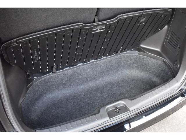 セレナ ライダー　ブラックライン　Ｓ－ハイブリッド　１０．２型フリップダウン／両側ワンタッチパワスラ／ＡＵＴＥＣＨ／ＨＫＳマフラー／Ｒｉｄｅｒエアロ／クルコン／スモークフィルム／サイドシェード／前後独立ＡＡＣ／ＨＩＤ（キセノン）ライト／フロントフォグ（67枚目）