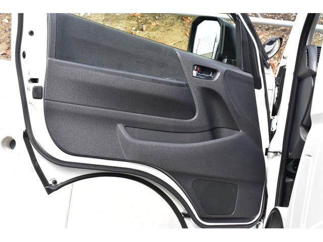 ハイエースバン スーパーGL 登録済未使用車/両側パワスラ/オプションAW/デジタルインナーミラー/寒冷地/トヨタセーフティセンス/プリクラ/LDA/オートハイビーム/イージークローザー/ETC/AC100V/リアヒーター/クーラ(39枚目)