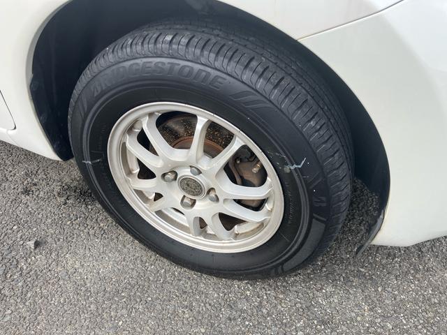 ノート 4WD ワンオーナー バックカメラ ナビ付 エンジンスターター 寒冷地仕様 保証付き1ヵ月1,000km スマートキーエンジン プッシュスタート(7枚目)