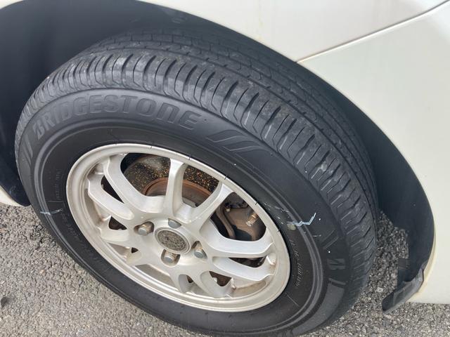 ノート 4WD ワンオーナー バックカメラ ナビ付 エンジンスターター 寒冷地仕様 保証付き1ヵ月1,000km スマートキーエンジン プッシュスタート(8枚目)