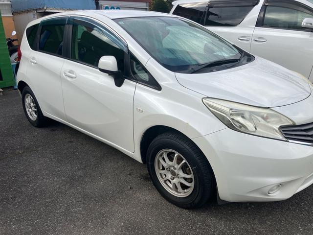 ノート 4WD ワンオーナー バックカメラ ナビ付 エンジンスターター 寒冷地仕様 保証付き1ヵ月1,000km スマートキーエンジン プッシュスタート(9枚目)