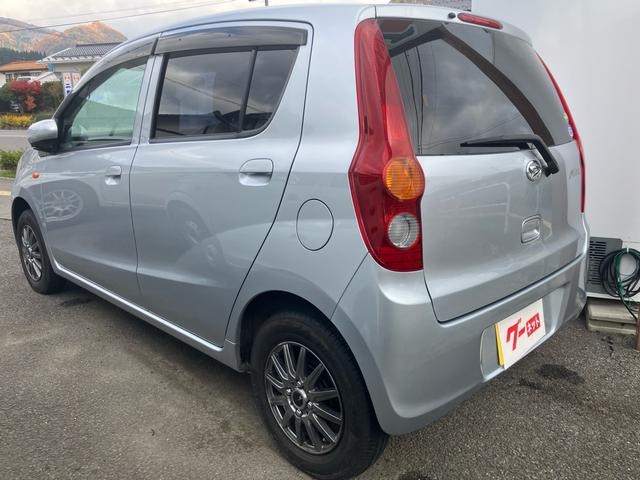 ミラ Xスペシャル ワンオーナー 4WD 5速マニュアル車 キーレスエントリー 寒冷地仕様 車検2年付き 保証付き1ヵ月1,000km CD(10枚目)