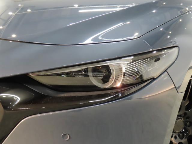 ＭＡＺＤＡ３ファストバック ＸＤプロアクティブ　ローダウン／ＴＥＩＮ車高調／レイズ１８ＡＷ／ｏｄｕｌａ製マフラー／ＡｕｔｏＥｘｅ製リアスポ／ＥＴＣ／バックカメラ／前後ドラレコ／クルコン（8枚目）