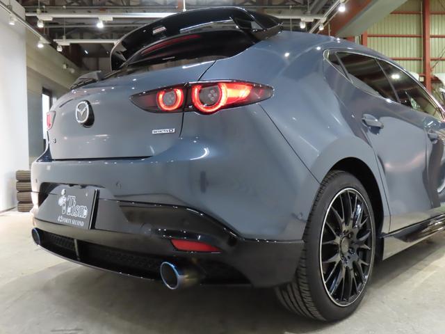 ＭＡＺＤＡ３ファストバック ＸＤプロアクティブ　ローダウン／ＴＥＩＮ車高調／レイズ１８ＡＷ／ｏｄｕｌａ製マフラー／ＡｕｔｏＥｘｅ製リアスポ／ＥＴＣ／バックカメラ／前後ドラレコ／クルコン（12枚目）