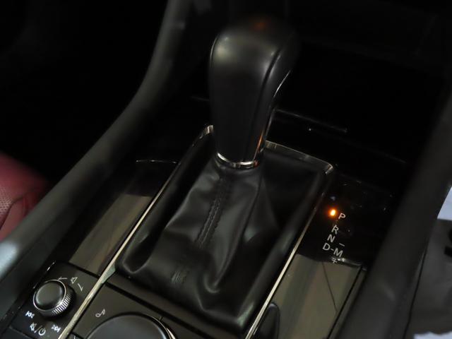 ＭＡＺＤＡ３ファストバック ＸＤプロアクティブ　ローダウン／ＴＥＩＮ車高調／レイズ１８ＡＷ／ｏｄｕｌａ製マフラー／ＡｕｔｏＥｘｅ製リアスポ／ＥＴＣ／バックカメラ／前後ドラレコ／クルコン（17枚目）