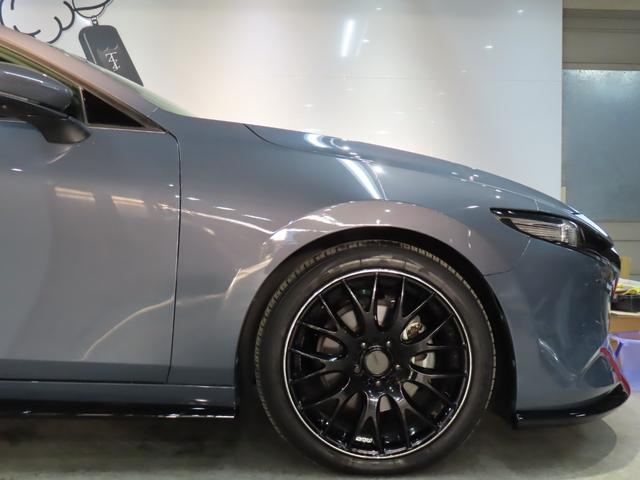 ＭＡＺＤＡ３ファストバック ＸＤプロアクティブ　ローダウン／ＴＥＩＮ車高調／レイズ１８ＡＷ／ｏｄｕｌａ製マフラー／ＡｕｔｏＥｘｅ製リアスポ／ＥＴＣ／バックカメラ／前後ドラレコ／クルコン（20枚目）