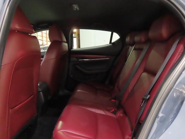 ＭＡＺＤＡ３ファストバック ＸＤプロアクティブ　ローダウン／ＴＥＩＮ車高調／レイズ１８ＡＷ／ｏｄｕｌａ製マフラー／ＡｕｔｏＥｘｅ製リアスポ／ＥＴＣ／バックカメラ／前後ドラレコ／クルコン（26枚目）