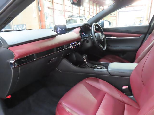 ＭＡＺＤＡ３ファストバック ＸＤプロアクティブ　ローダウン／ＴＥＩＮ車高調／レイズ１８ＡＷ／ｏｄｕｌａ製マフラー／ＡｕｔｏＥｘｅ製リアスポ／ＥＴＣ／バックカメラ／前後ドラレコ／クルコン（43枚目）