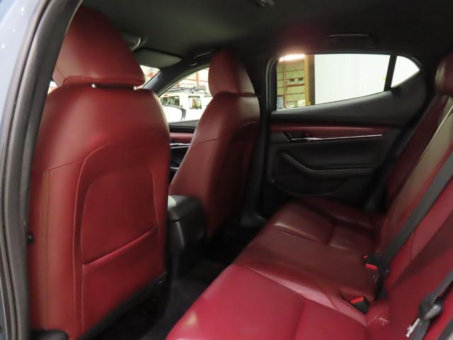 ＭＡＺＤＡ３ファストバック ＸＤプロアクティブ　ローダウン／ＴＥＩＮ車高調／レイズ１８ＡＷ／ｏｄｕｌａ製マフラー／ＡｕｔｏＥｘｅ製リアスポ／ＥＴＣ／バックカメラ／前後ドラレコ／クルコン（46枚目）
