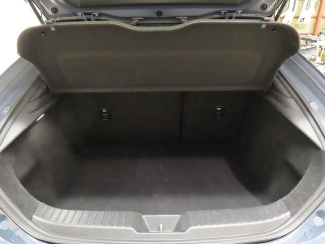 ＭＡＺＤＡ３ファストバック ＸＤプロアクティブ　ローダウン／ＴＥＩＮ車高調／レイズ１８ＡＷ／ｏｄｕｌａ製マフラー／ＡｕｔｏＥｘｅ製リアスポ／ＥＴＣ／バックカメラ／前後ドラレコ／クルコン（47枚目）