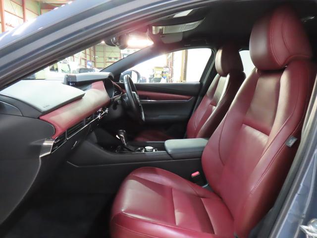 ＭＡＺＤＡ３ファストバック ＸＤプロアクティブ　ローダウン／ＴＥＩＮ車高調／レイズ１８ＡＷ／ｏｄｕｌａ製マフラー／ＡｕｔｏＥｘｅ製リアスポ／ＥＴＣ／バックカメラ／前後ドラレコ／クルコン（55枚目）