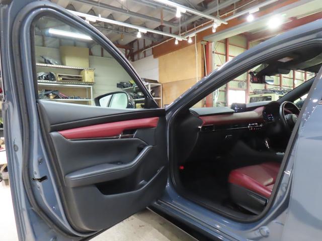 ＭＡＺＤＡ３ファストバック ＸＤプロアクティブ　ローダウン／ＴＥＩＮ車高調／レイズ１８ＡＷ／ｏｄｕｌａ製マフラー／ＡｕｔｏＥｘｅ製リアスポ／ＥＴＣ／バックカメラ／前後ドラレコ／クルコン（63枚目）