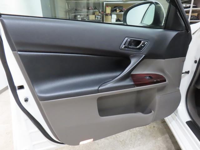 マークX 250G Fourブラックレザーリミテッド ローダウン/前後G,sバンパー/三眼レッドアイ/新品TEIN車高調/新品社外19AW/ETC/バックカメラ/クルコン(63枚目)