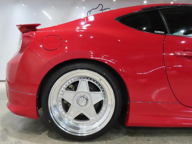 ８６ ＧＴ　ローダウン／新品ＴＥＩＮ車高調／新品レオンハルト１８ＡＷ／モデリスタエアロ／トランクスポイラー／レーダー探知機／ドラレコ／バックカメラ／ＡＴ車／オートマ／Ｂｌｕｅｔｏｏｔｈ再生可／パドルシフト（32枚目）